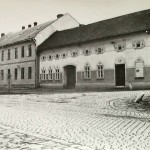 ?: u Týnecké - zbouráno - dnes DPS